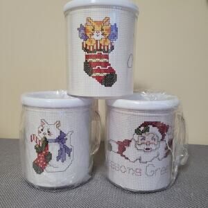 NWT Lot Of 3 Christmas DYI Cross Stitch Or Paint 8 Oz Mugs Plastic